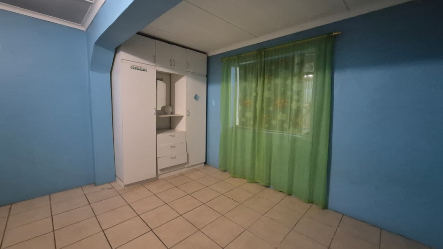 3 Bedroom Property for Sale in Hexpark Western Cape